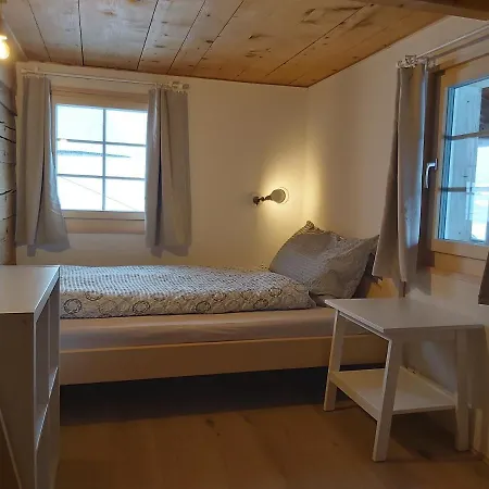 Lägenhet Tgesa Felici Sedrun